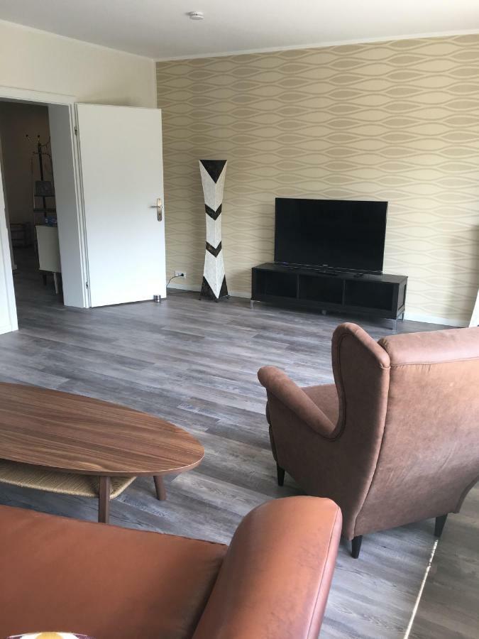 Apartement "Sam" 빌헬름스하펜 외부 사진
