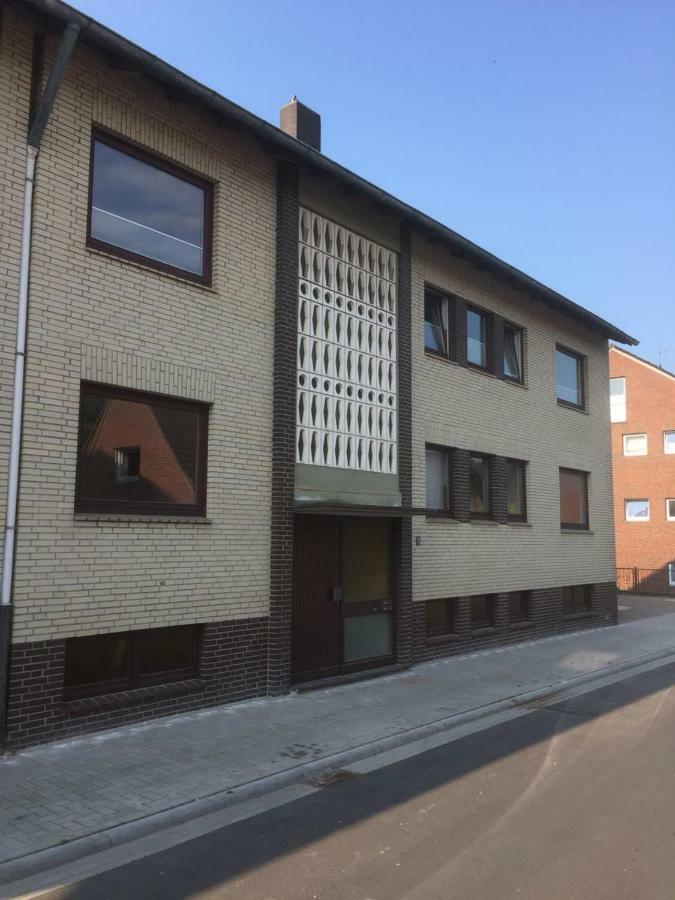 Apartement "Sam" 빌헬름스하펜 외부 사진